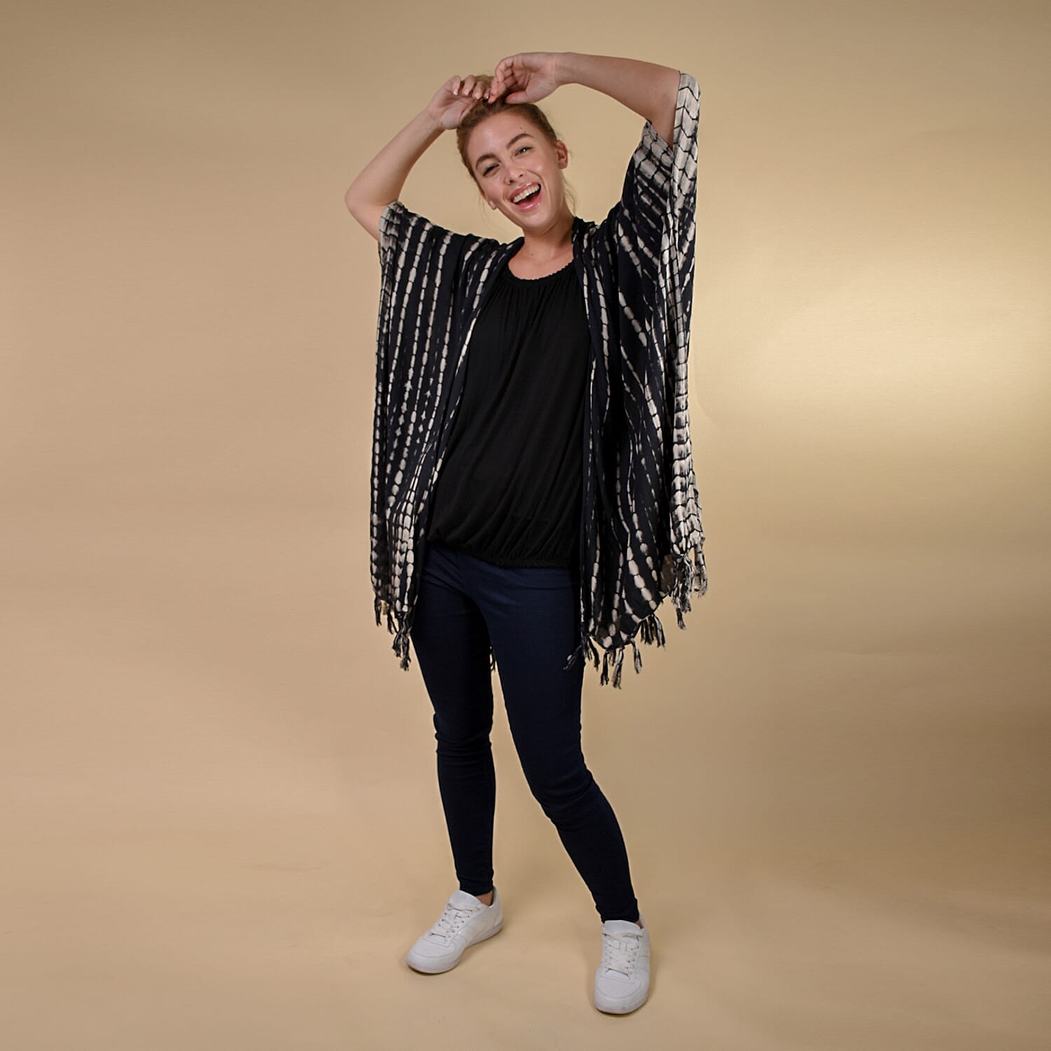 TAMSY 100% Rayon Printed Kimono, One Size (Fits 8-20) - Black & Off White