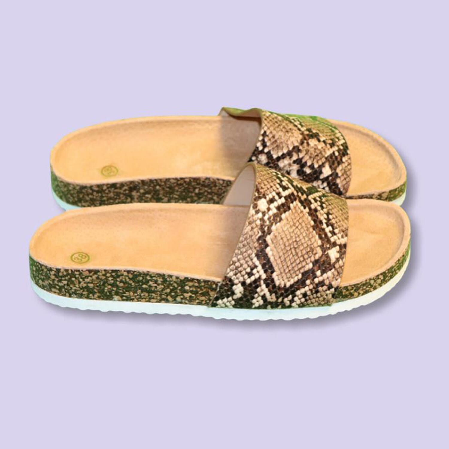 Snake Print Slider (Size 3)