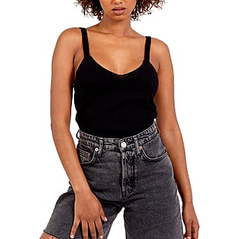 https://tjcuk.sirv.com/Products/62/6/6263361/NOVA-OF-LONDON-2-Piece-Set-jersey-Stitch-Crew-Neck-Vest-and-Cardigan-B_6263361_2.jpg?w=342&h=342