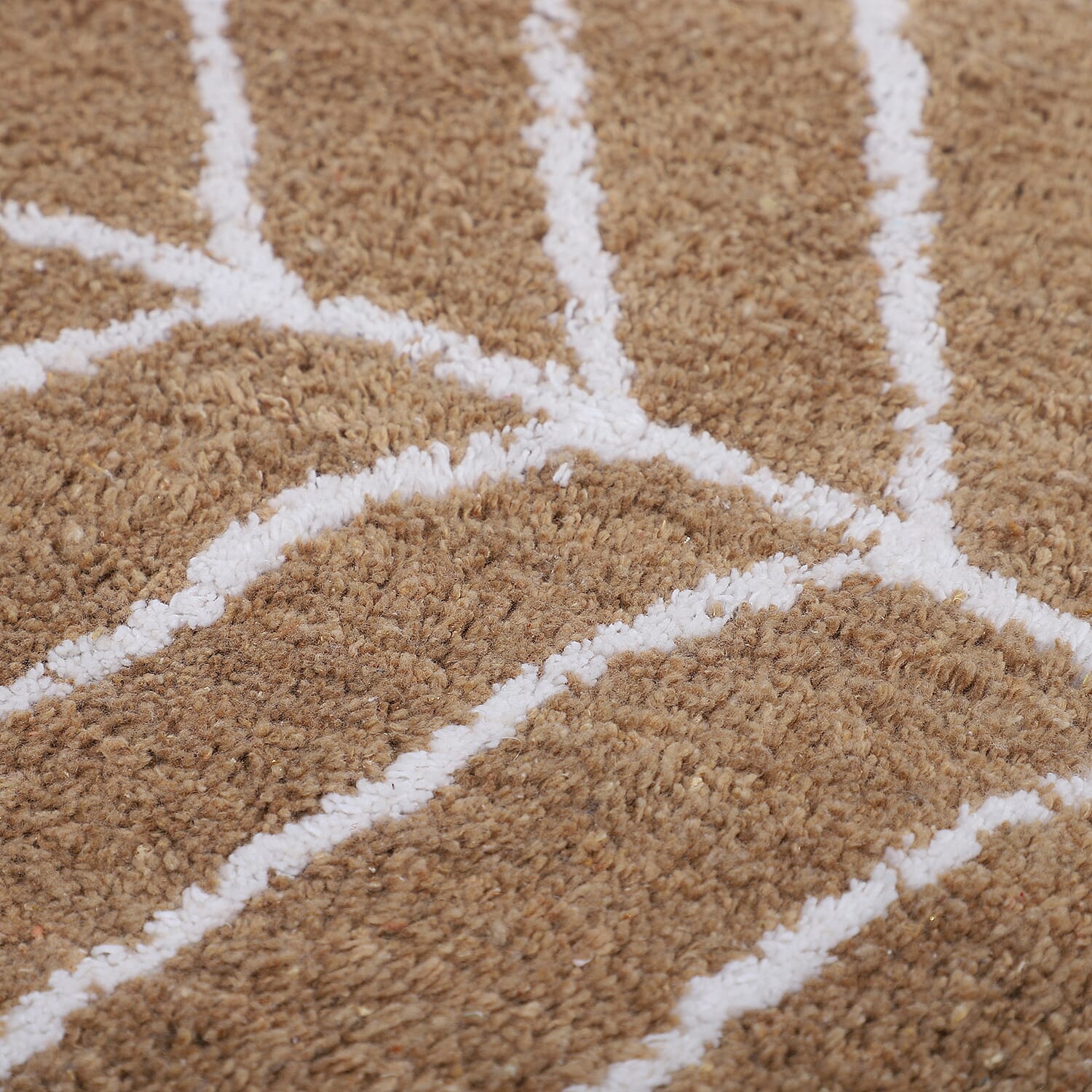 Cotton Leaf Shape Mat - Beige and White