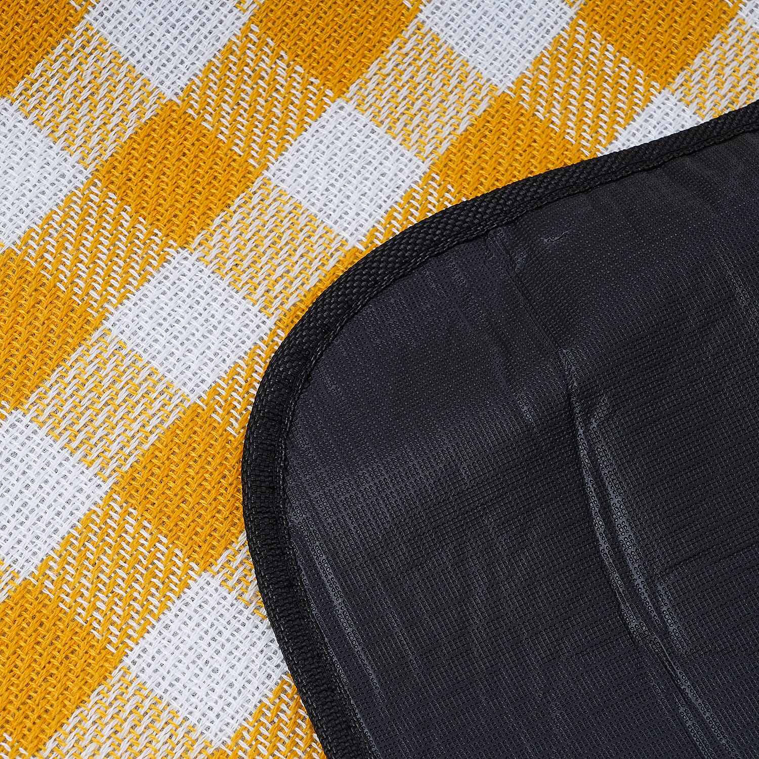 TJC Checker Pattern Picnic Blanket (Size 150x200Cm) - Yellow and White