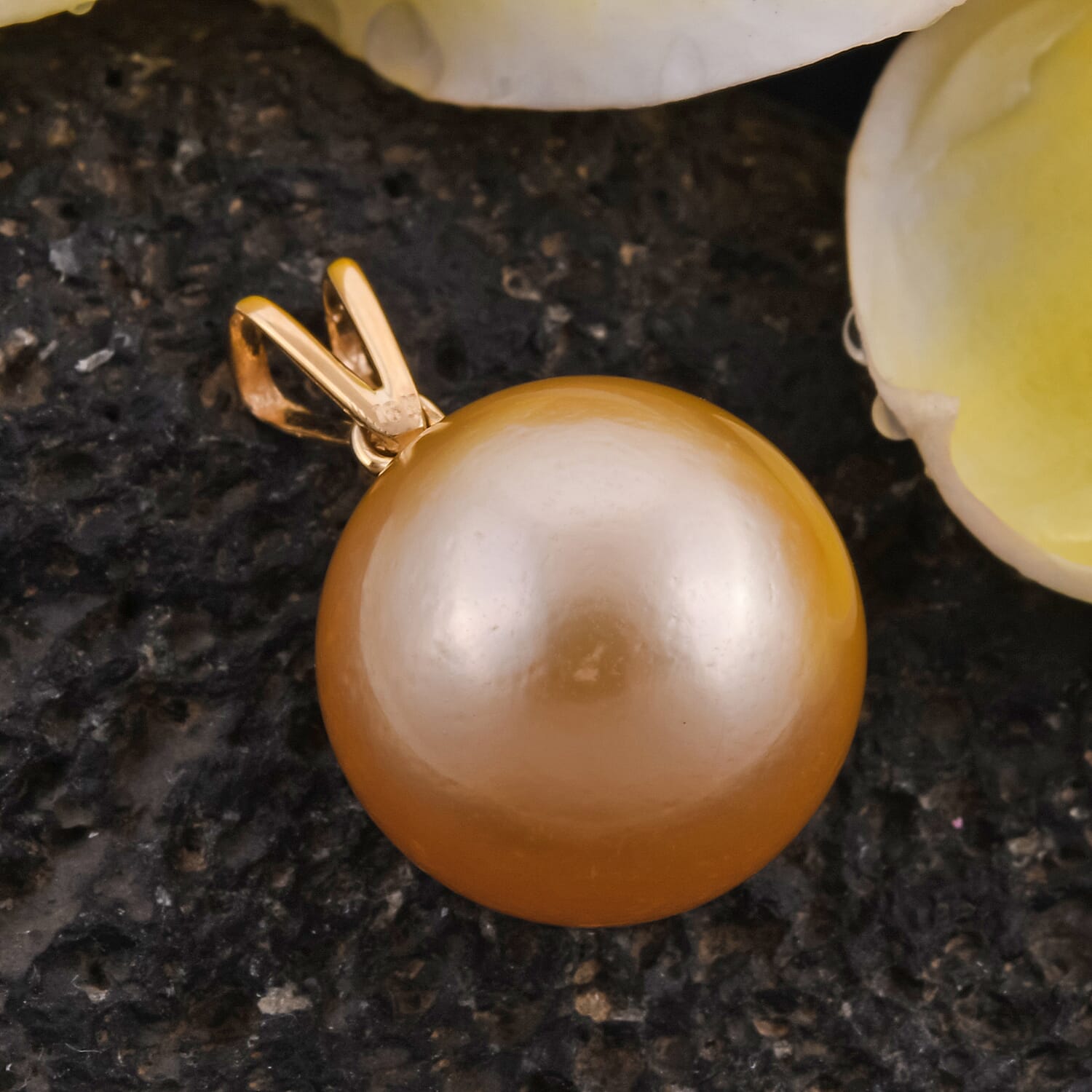 ILIANA 18K Yellow Gold Golden South Sea Pearl Pendant