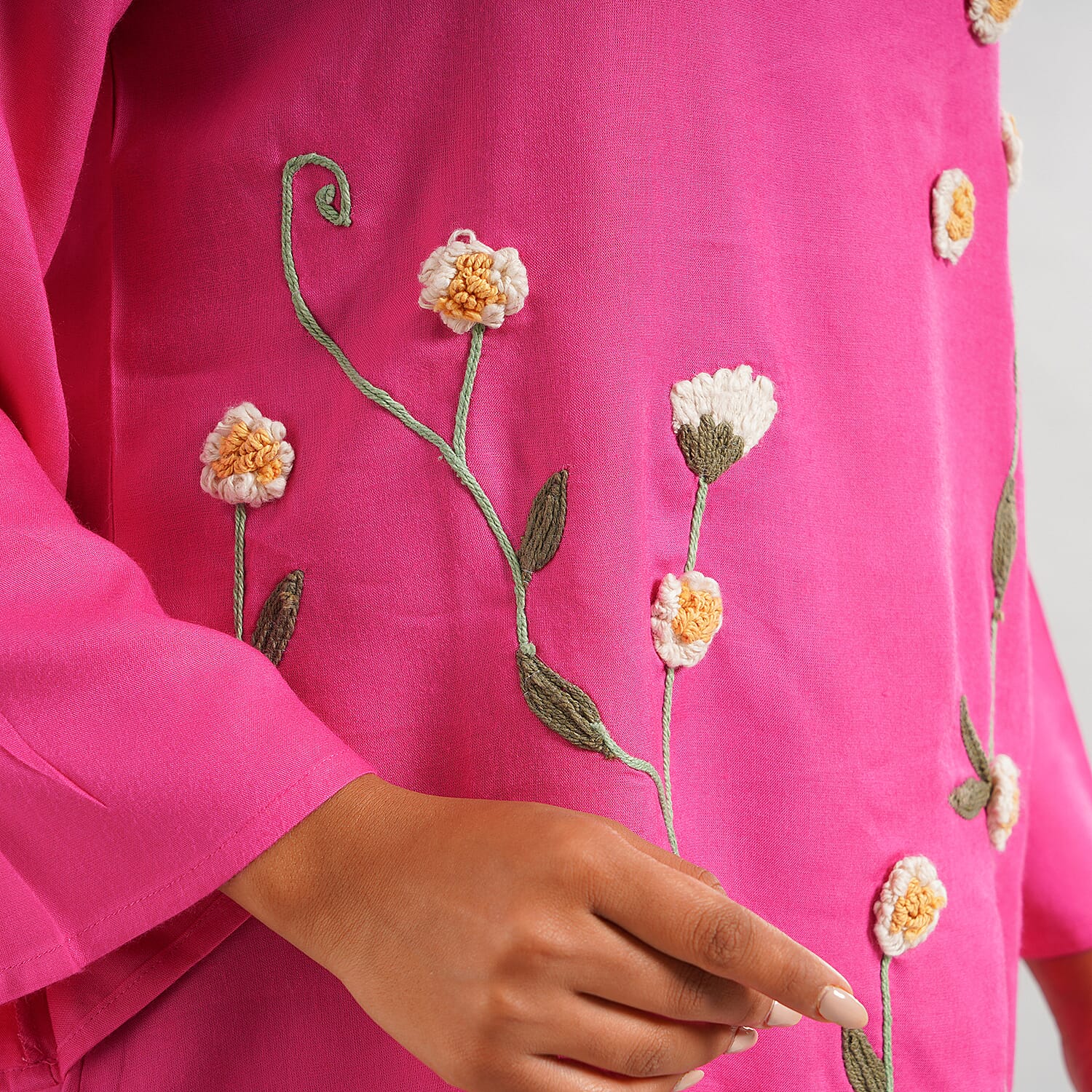 JOVIE 100% Viscose Floral Embroidery Women Kimono Top - Blue