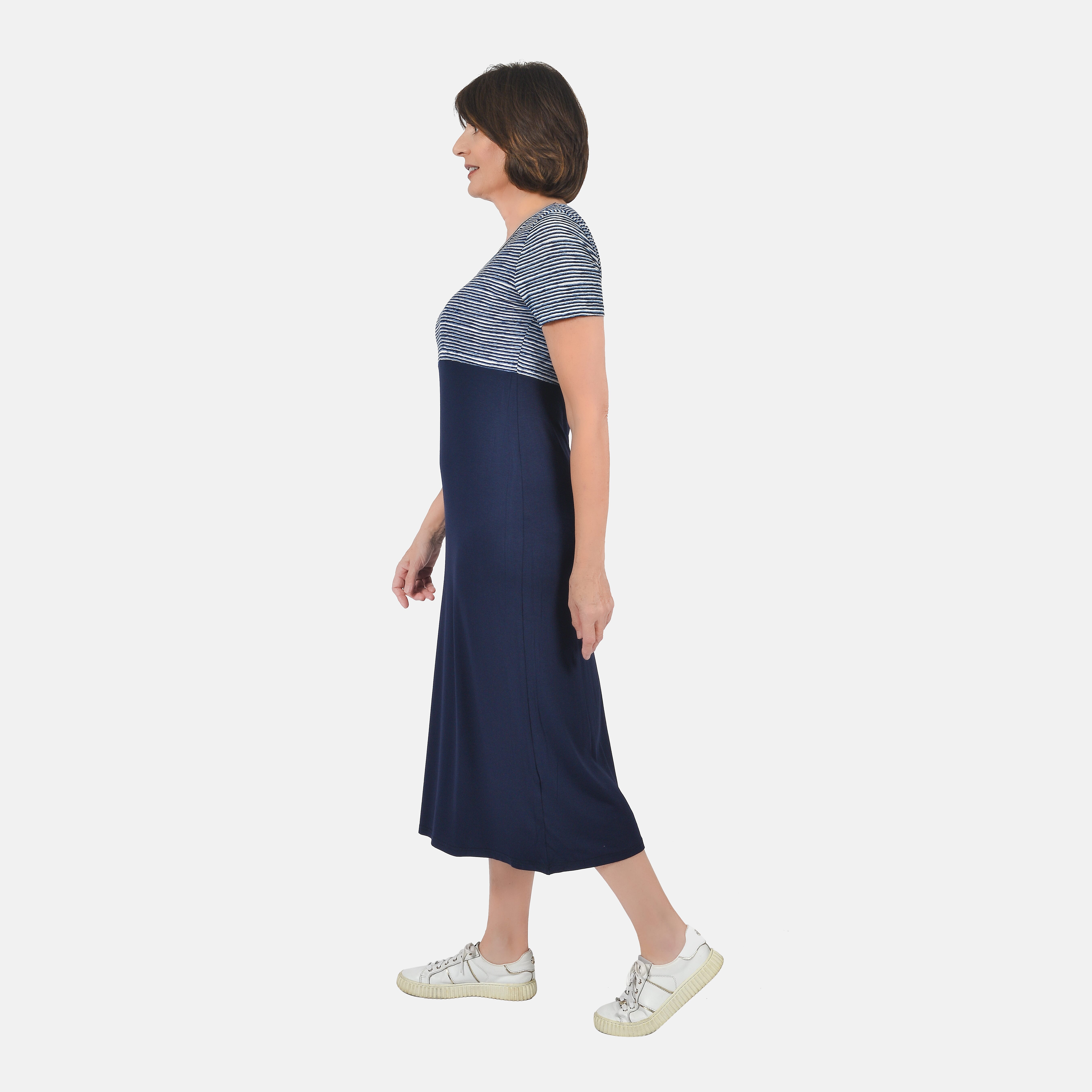 SUGARCRISP Short Sleeve T-Shirt Maxi Dress in Navy (Size S 8-10)