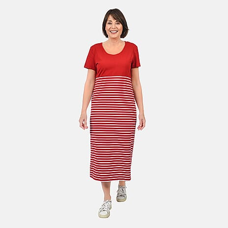 Sugar Crisp Short Sleeve T-Shirt Maxi Dress in Red (Size S)