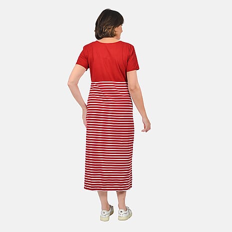 Sugar Crisp Short Sleeve T-Shirt Maxi Dress in Red (Size S)