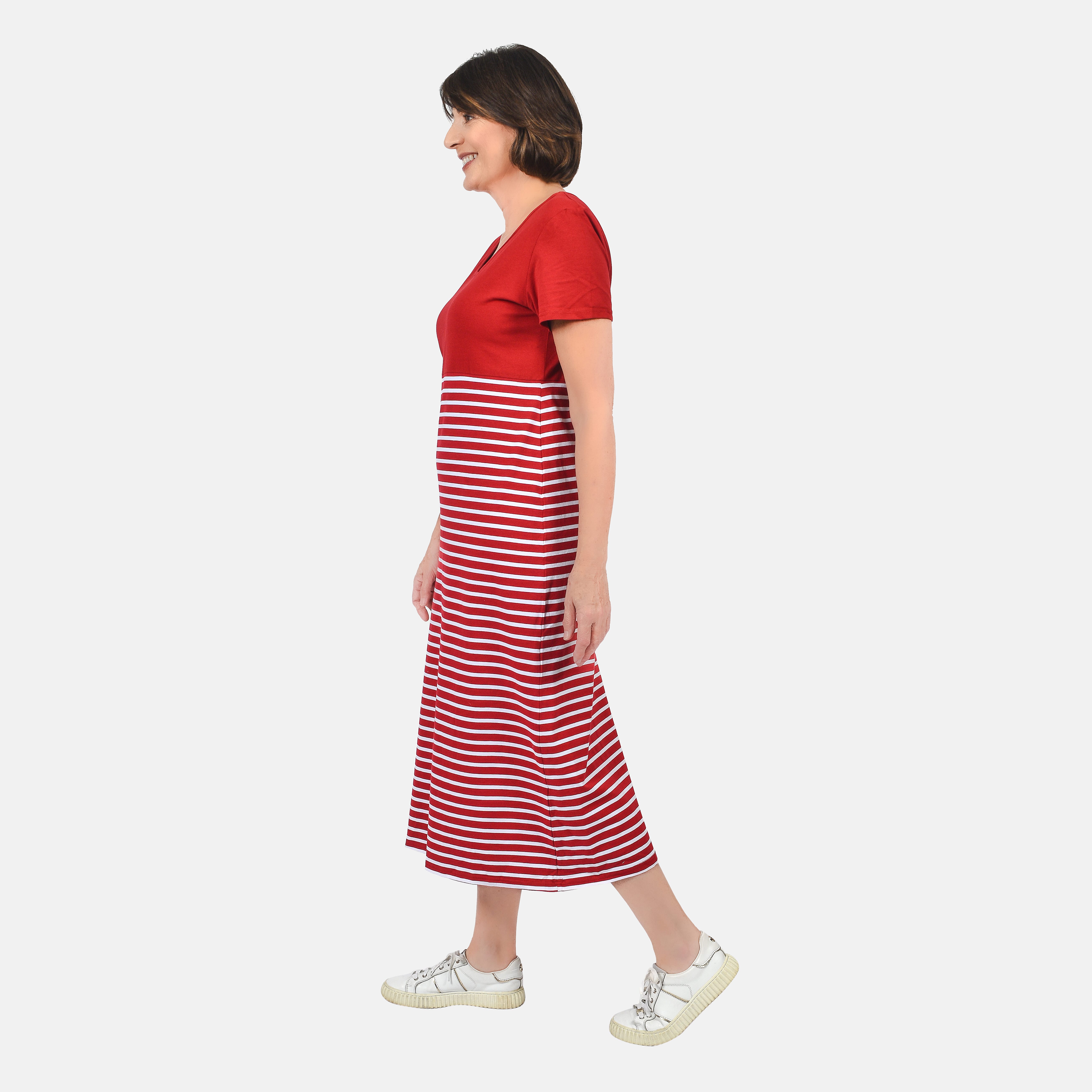 SUGARCRSIP Short Sleeve T-Shirt Maxi Dress in Red (Size S)