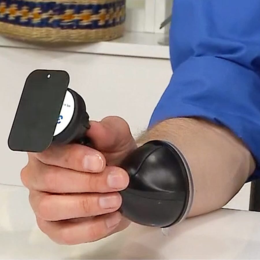 Magnetic Window Mobile Holder in Black