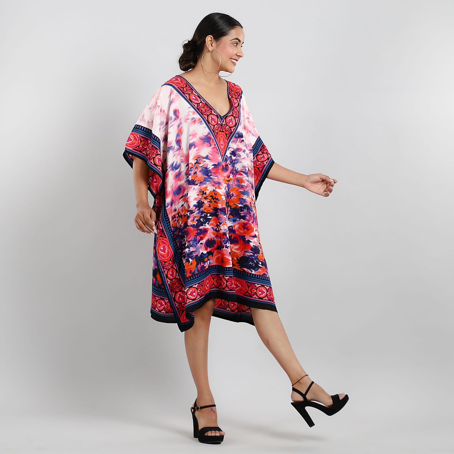 TAMSY Tropic Floral Printed Short Kaftan (Size 95x78 Cm) - Red & Multi