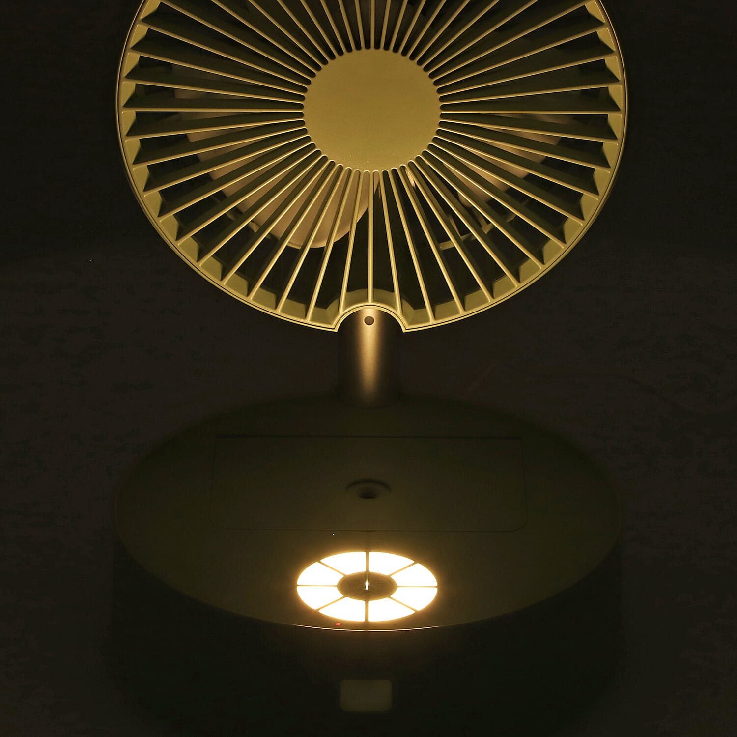 Portable and Lightweight Foldable Fan with Four Wind Speed Settings (Includes 1pc Remote Control, 1pc USB Cable) - Green