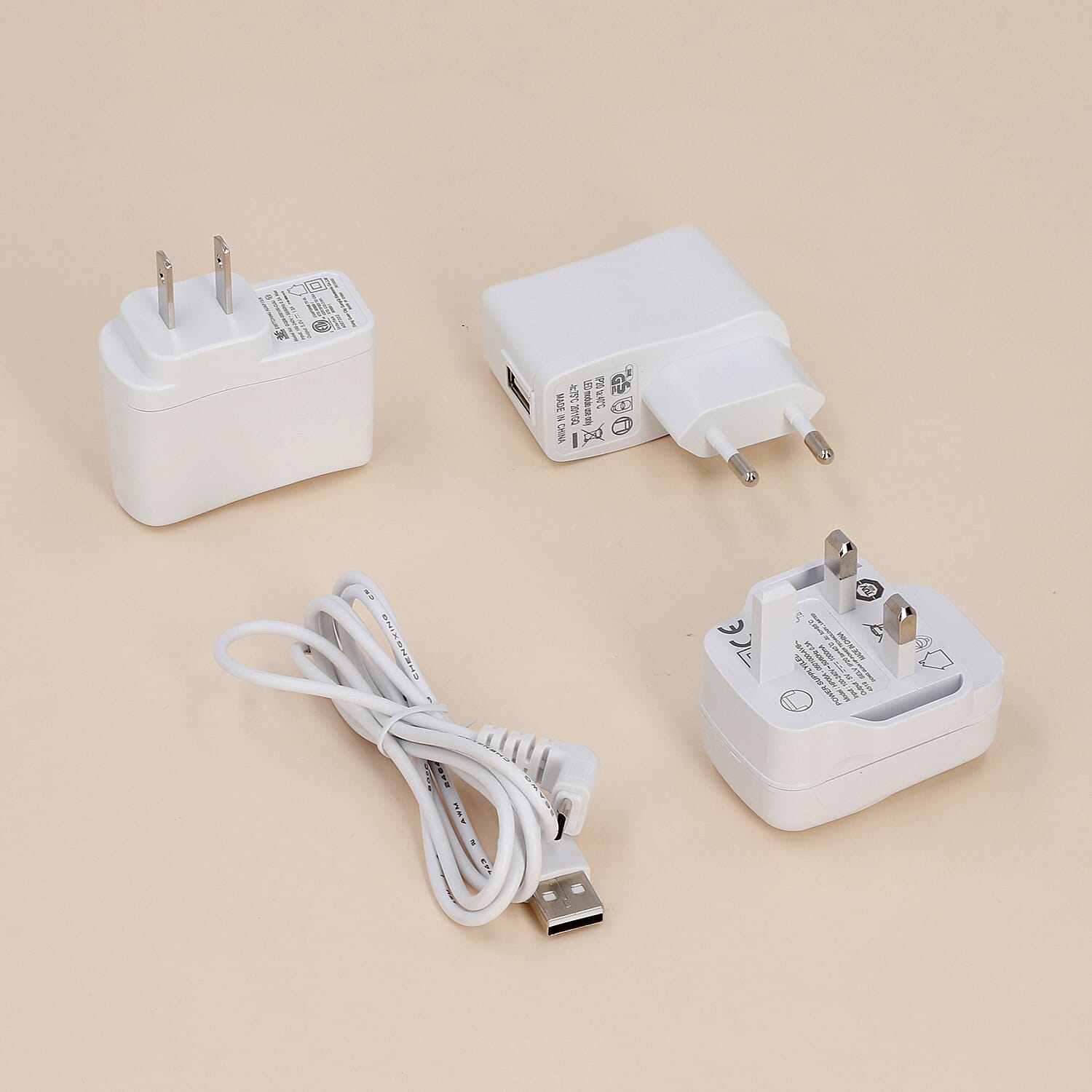 3 in 1 Colour Changing Alarm Clock, Lamp, FM Radio with USB cable and 3 Adapters UK, US, Asia (2xAAA batteries - not included)