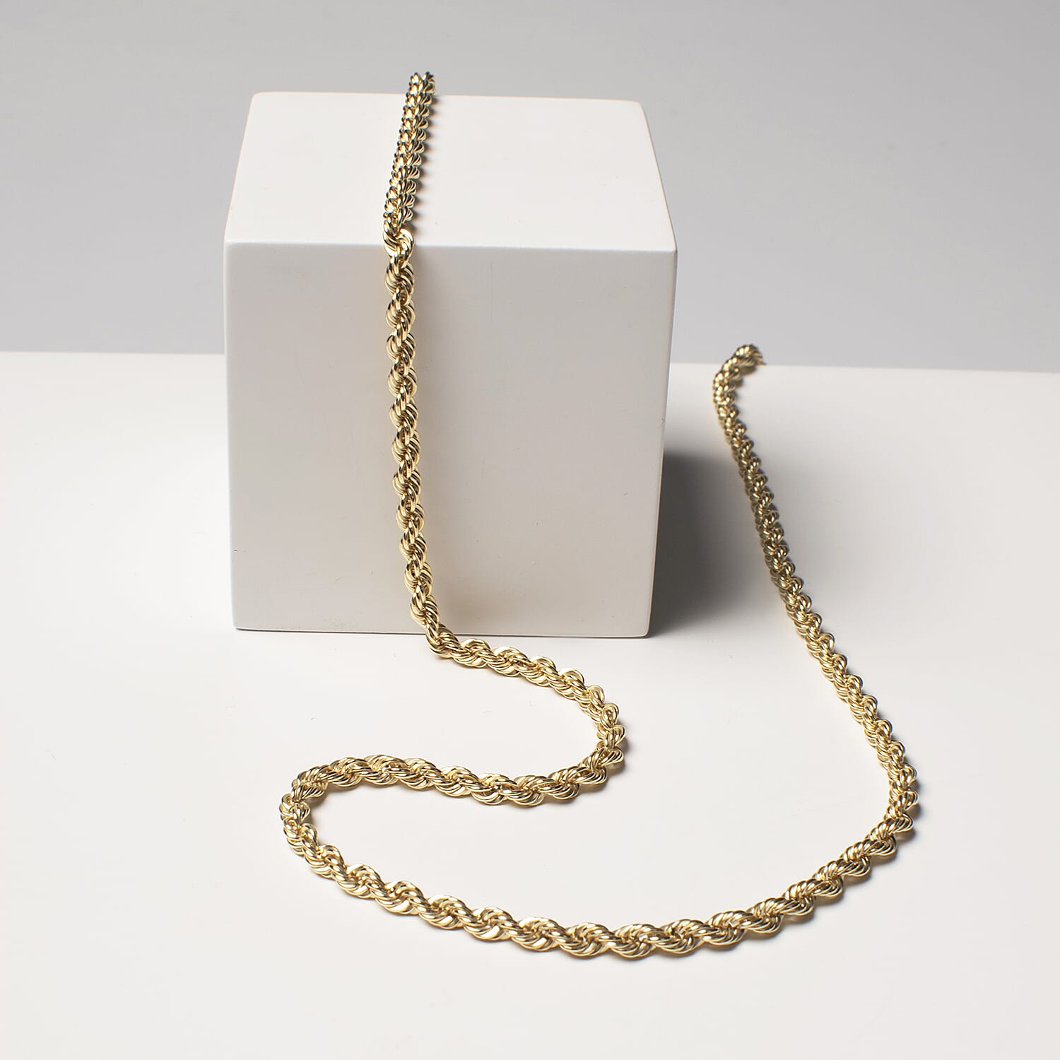 Close Out Deal- 9K Yellow Gold Rope Necklace (Size 20) with Spring Ring Clasp, Gold Wt 5.40 Gms