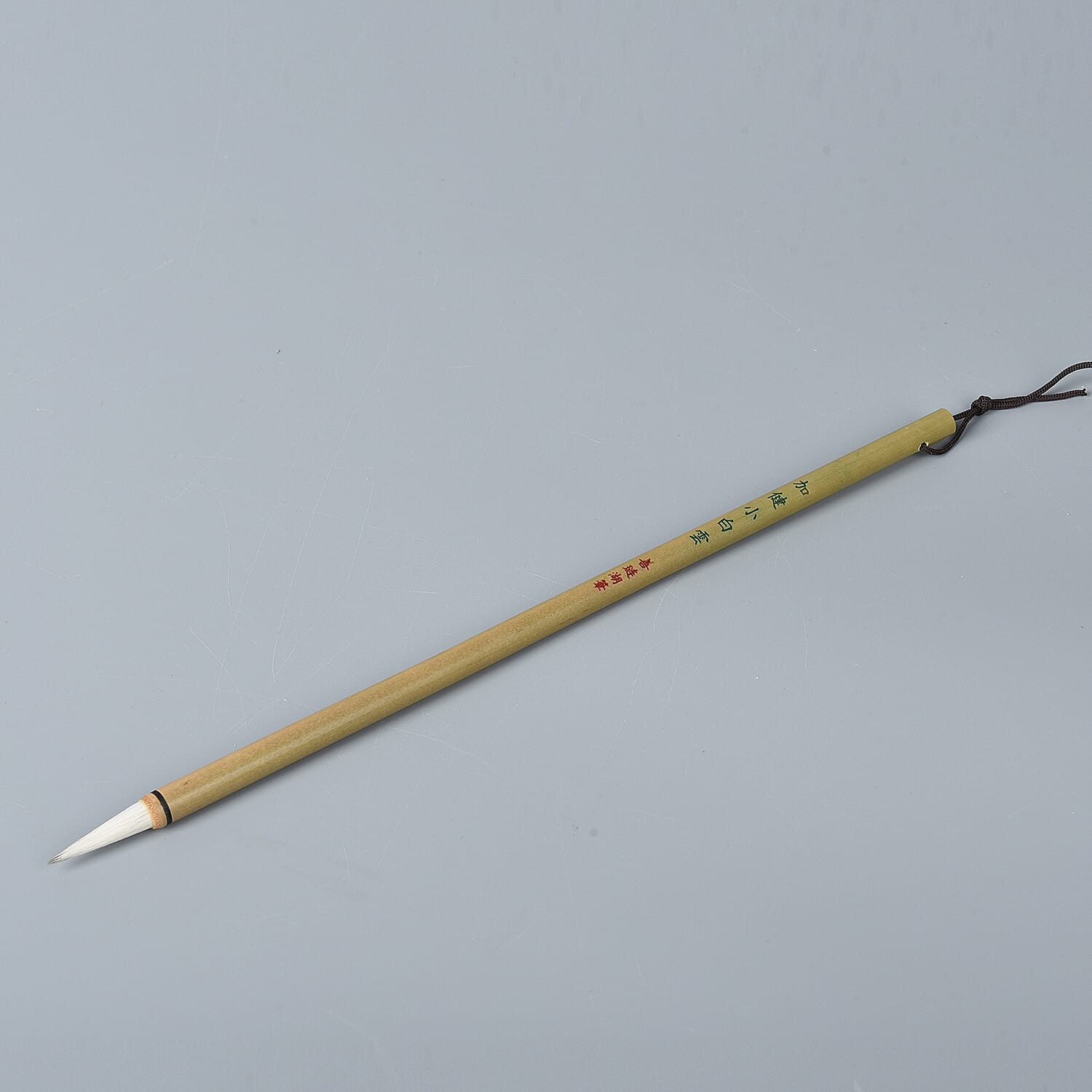 Reusable Water Drawing Board ( Incl. 2xWater Pen, 1xBrush Pen, 1xBoard Holder, 1xWater Plate, 1xPen Holder) (Size 28x19cm) - Grey