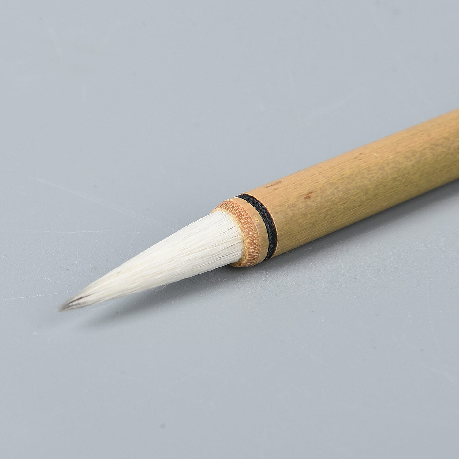 Reusable Water Drawing Board ( Incl. 2xWater Pen, 1xBrush Pen, 1xBoard Holder, 1xWater Plate, 1xPen Holder) (Size 28x19cm) - Grey