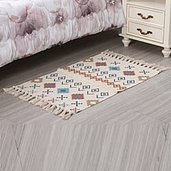 Turkish Style Pattern Tufted Rug with Tassel in Cream and Multi