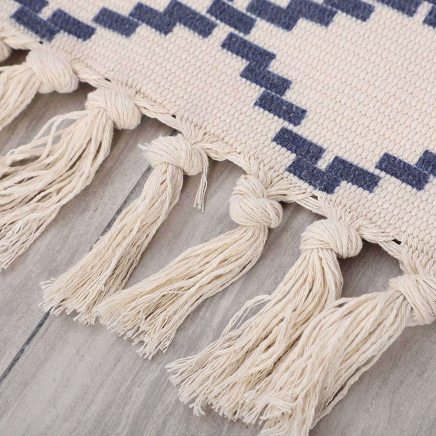 TJC Geometric Diamond Pattern Outdoor Tufted Rug with Tassel (Size 90x57cm) - Cream and Blue