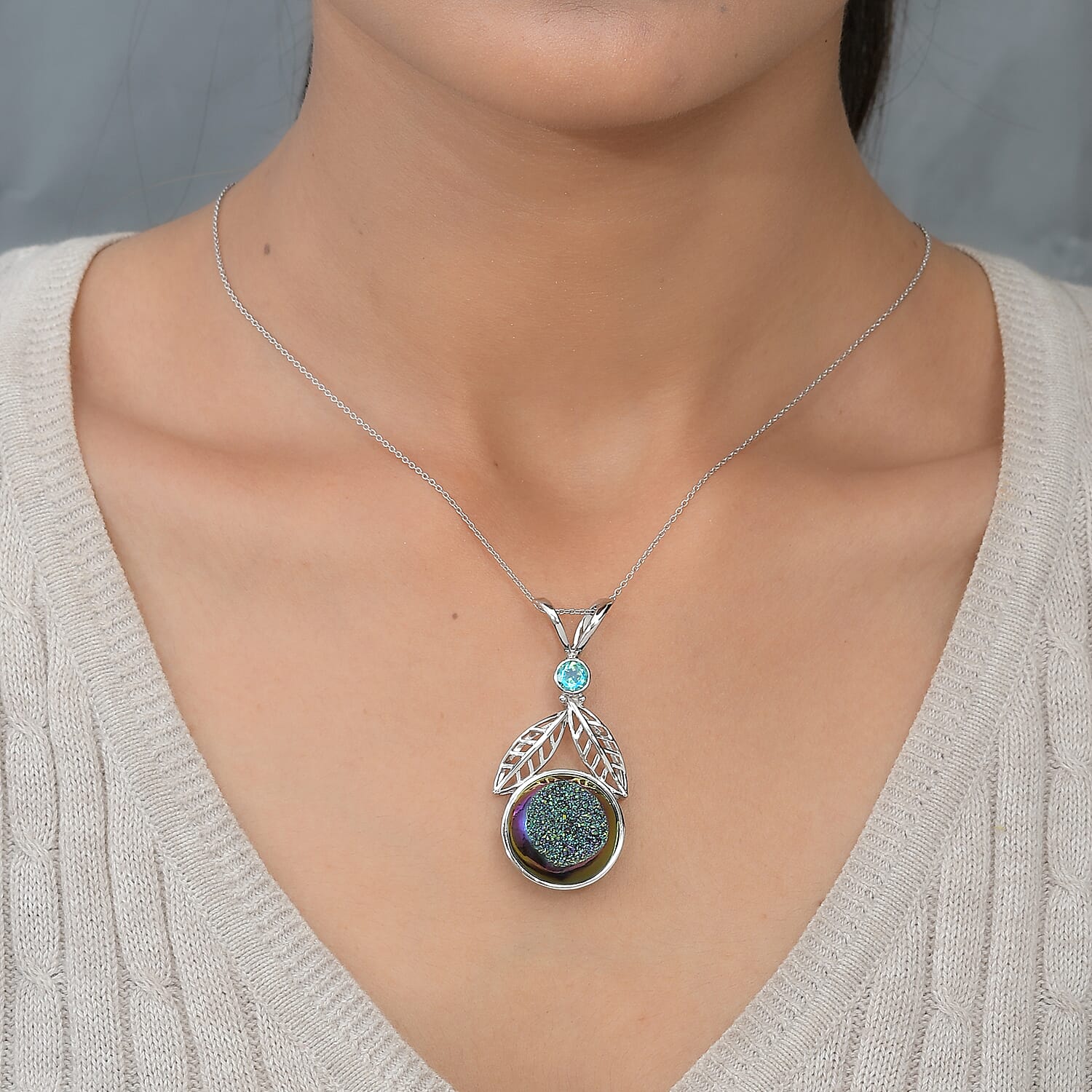 Sajen Silver ILLUMINATION Collection - Agate and Doublet Quartz Pendant in Sterling Silver 30.00 Ct
