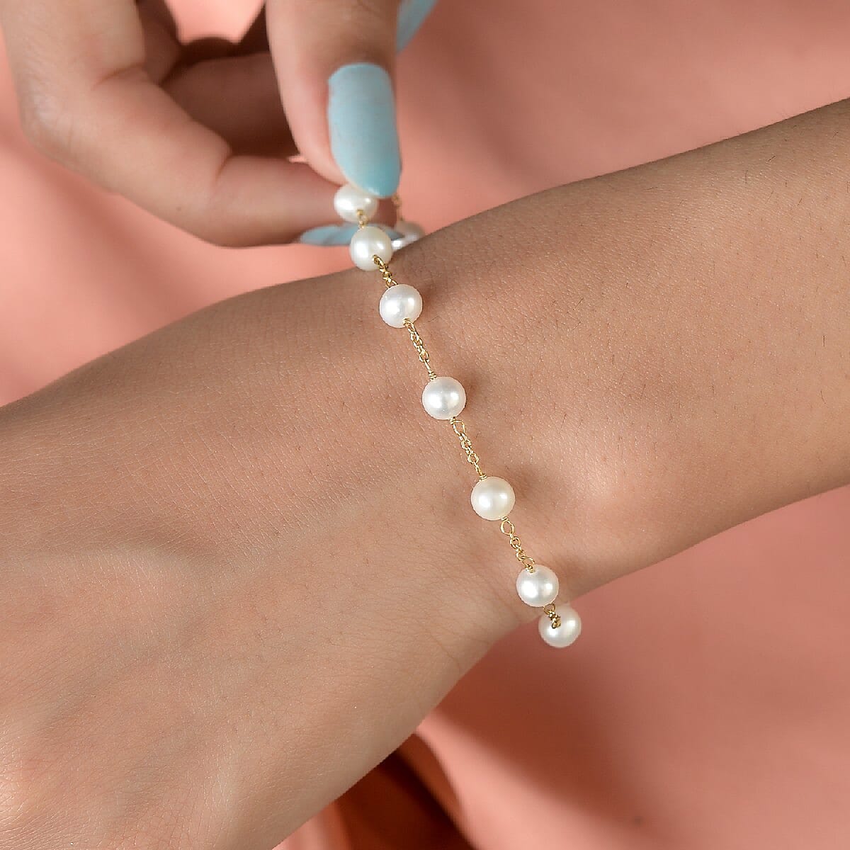 Freshwater Pearl Bracelet (Size 7.5) in 14k Yellow Gold Overlay Sterling Silver