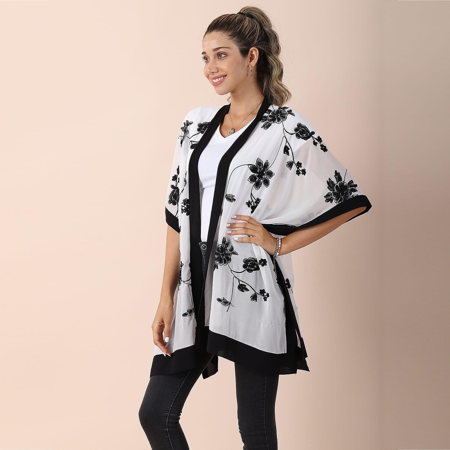 JOVIE Chiffon Floral Embroidery kimono - White and Black