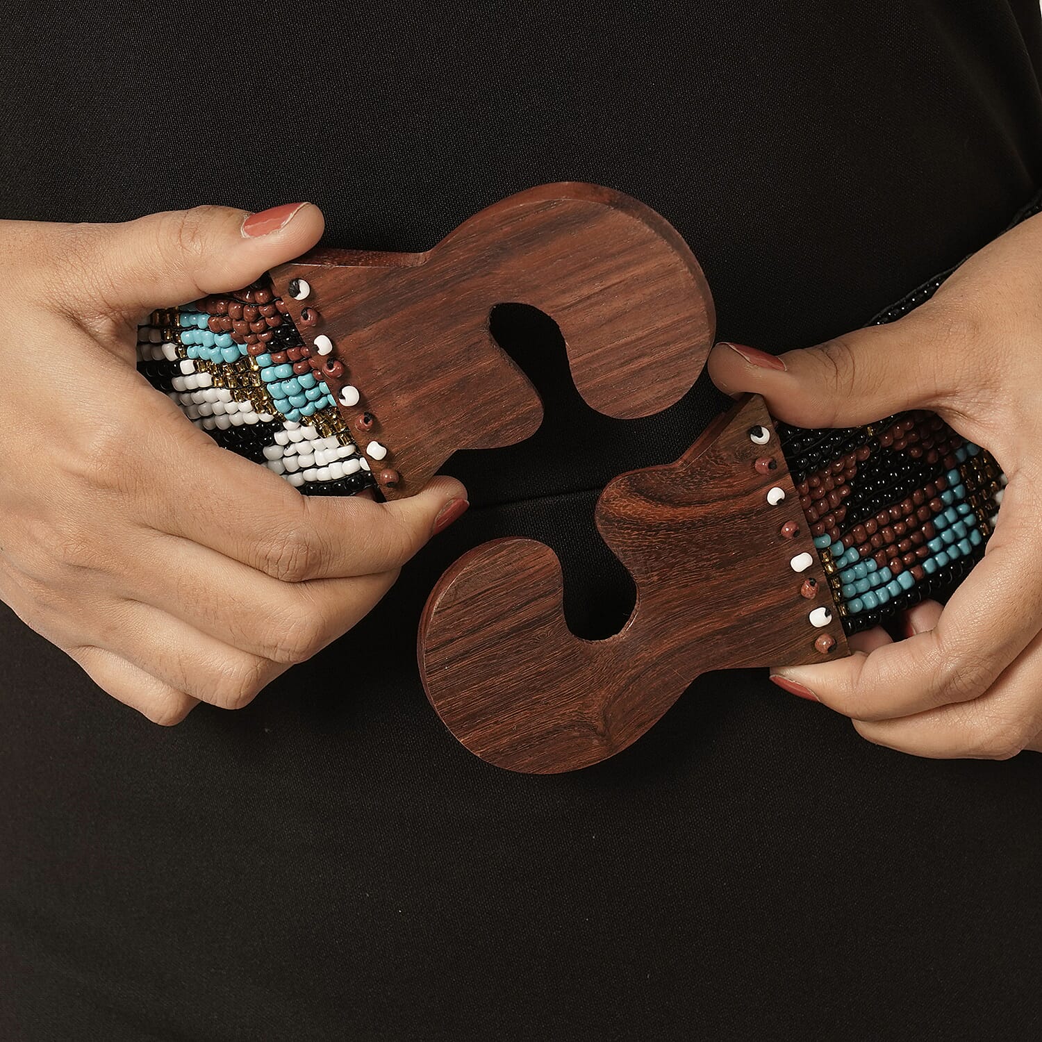 Stretchable Seed Bead Belt in Wooden Buckle (Size 76x6 Cm) - Black, Turquoise & Multi