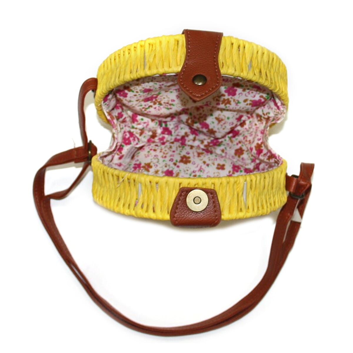 Handmade Light Summer Bag with Adjustable Shoulder Strap and Magnetic Clasp Opening (Size 18x18x7 Cm) - Yellow