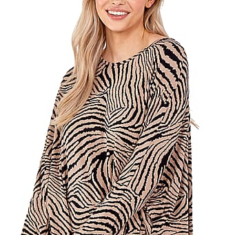 https://tjcuk.sirv.com/Products/63/2/6320182/NOVA-OF-LONDON-Zebra-Print-Oversized-womens-Top-Stone-and-Black_6320182.jpg?w=342&h=342