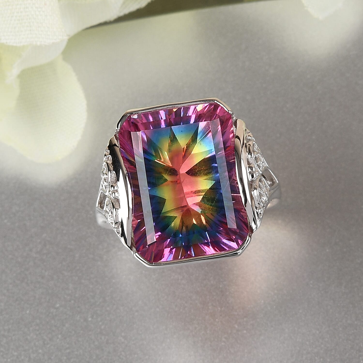 Sajen Silver Celestial Collection - Quartz Doublet Celestial Starlight Ring in Rhodium Overlay Sterling Silver 11.30 Ct