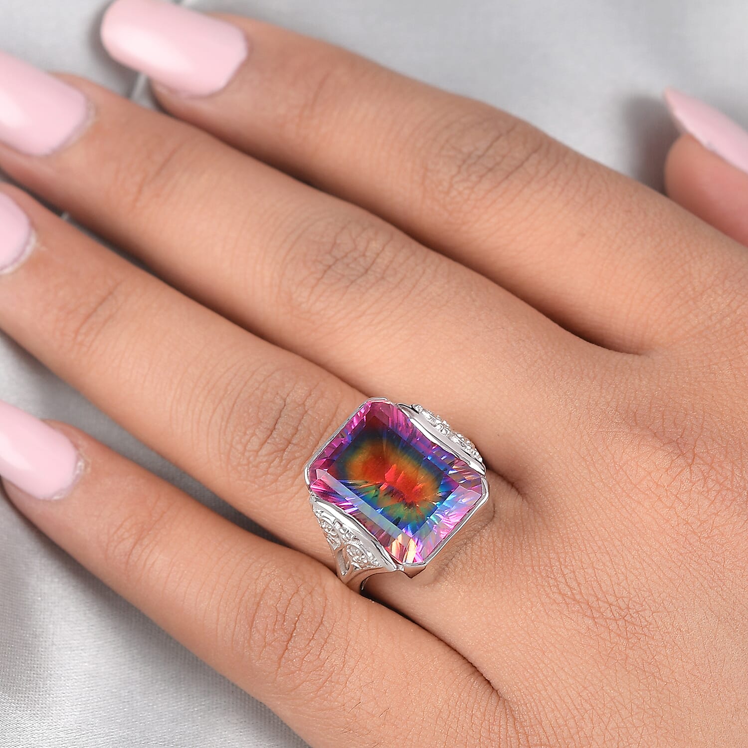 Sajen Silver Celestial Collection - Quartz Doublet Celestial Starlight Ring in Rhodium Overlay Sterling Silver 11.30 Ct