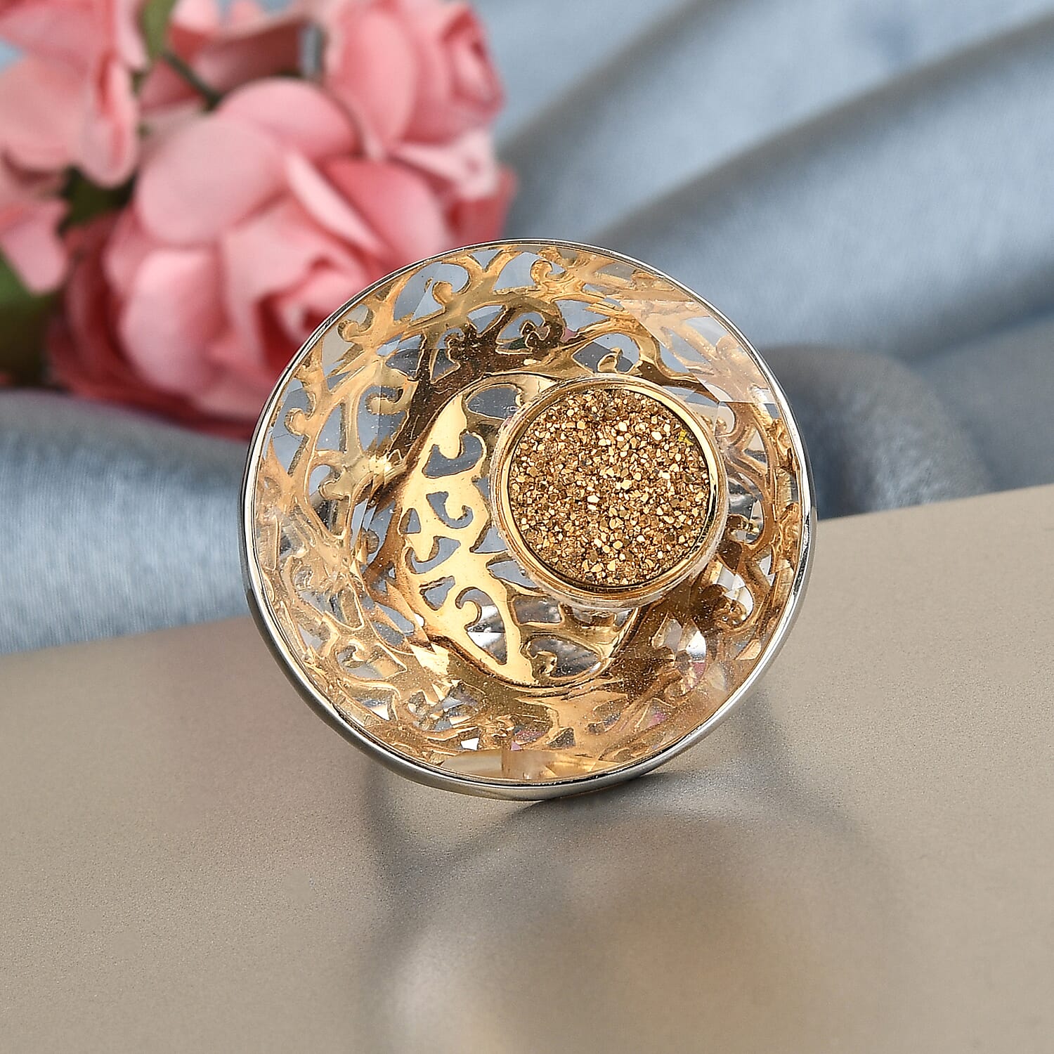 Sajen Silver-Natural Crystal  Polo,Flat Drusy Gold  Ring in Rhodium and Gold Overlay Sterling Silver 33.45 Ct,  Sliver Wt. 7.2 Gms