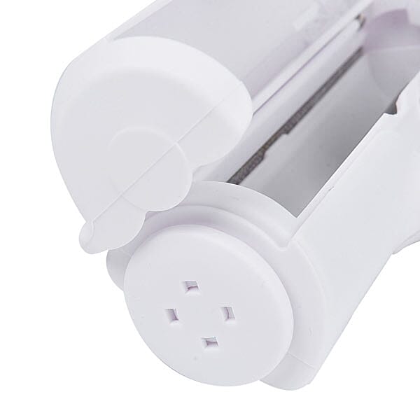 Multi Purpose Lint And Pet Hair Remover (Size 19 Cm)