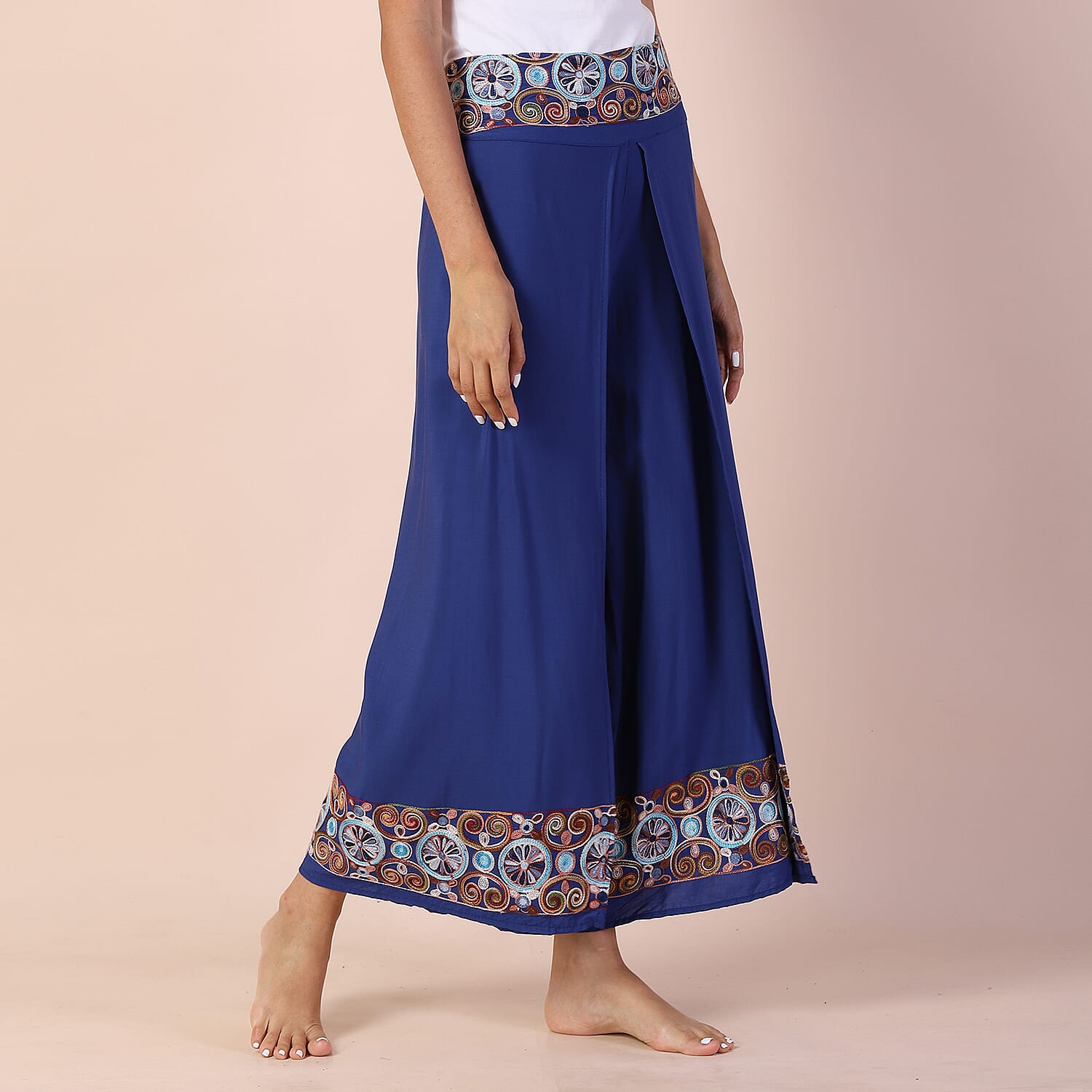 LA MAREY 100% Viscose Embroidery Women Trousers (Size 14-16) - Blue