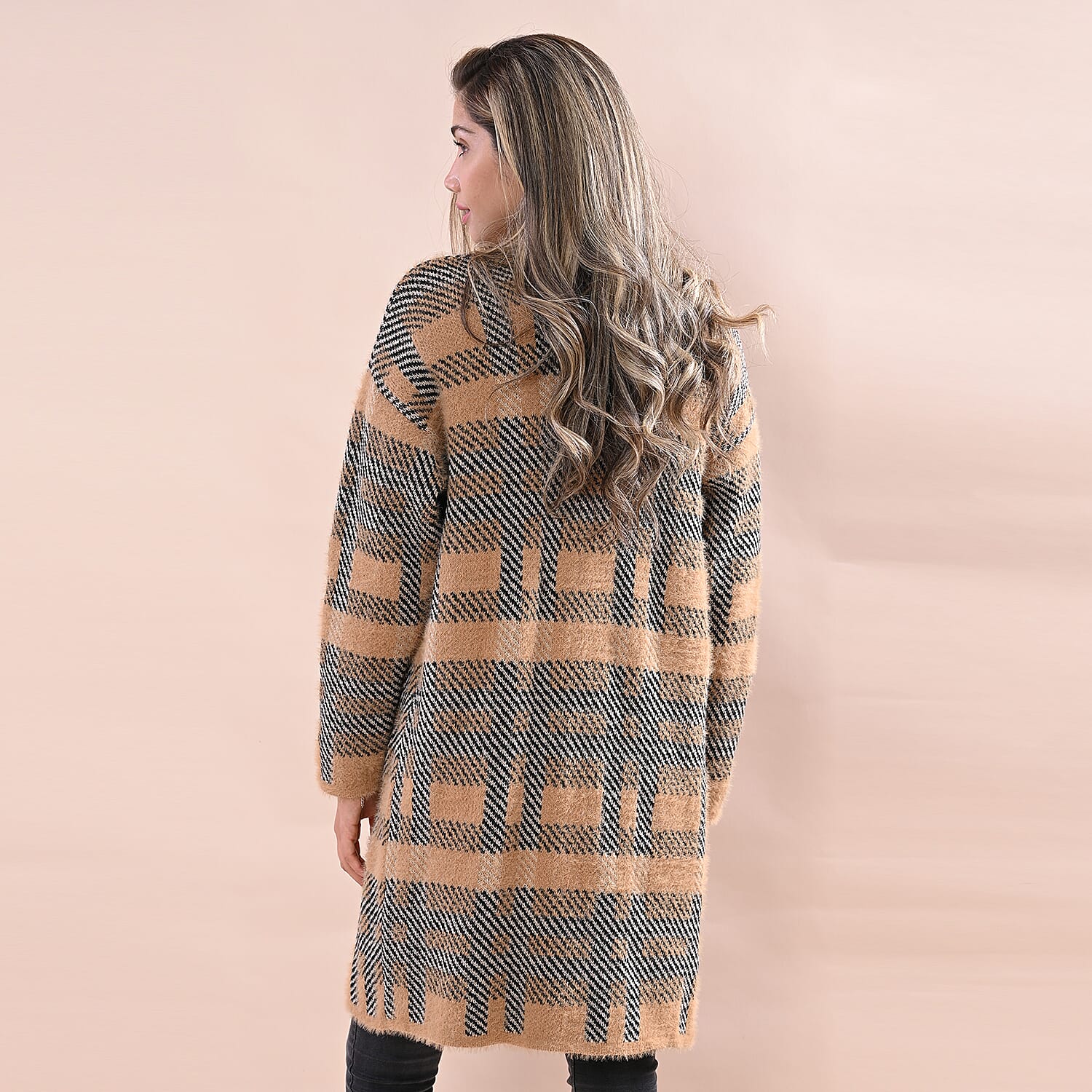 LA MAREY Checkered Pattern Sweater Cardigan (Size 90x54 Cm) - Black & Camel