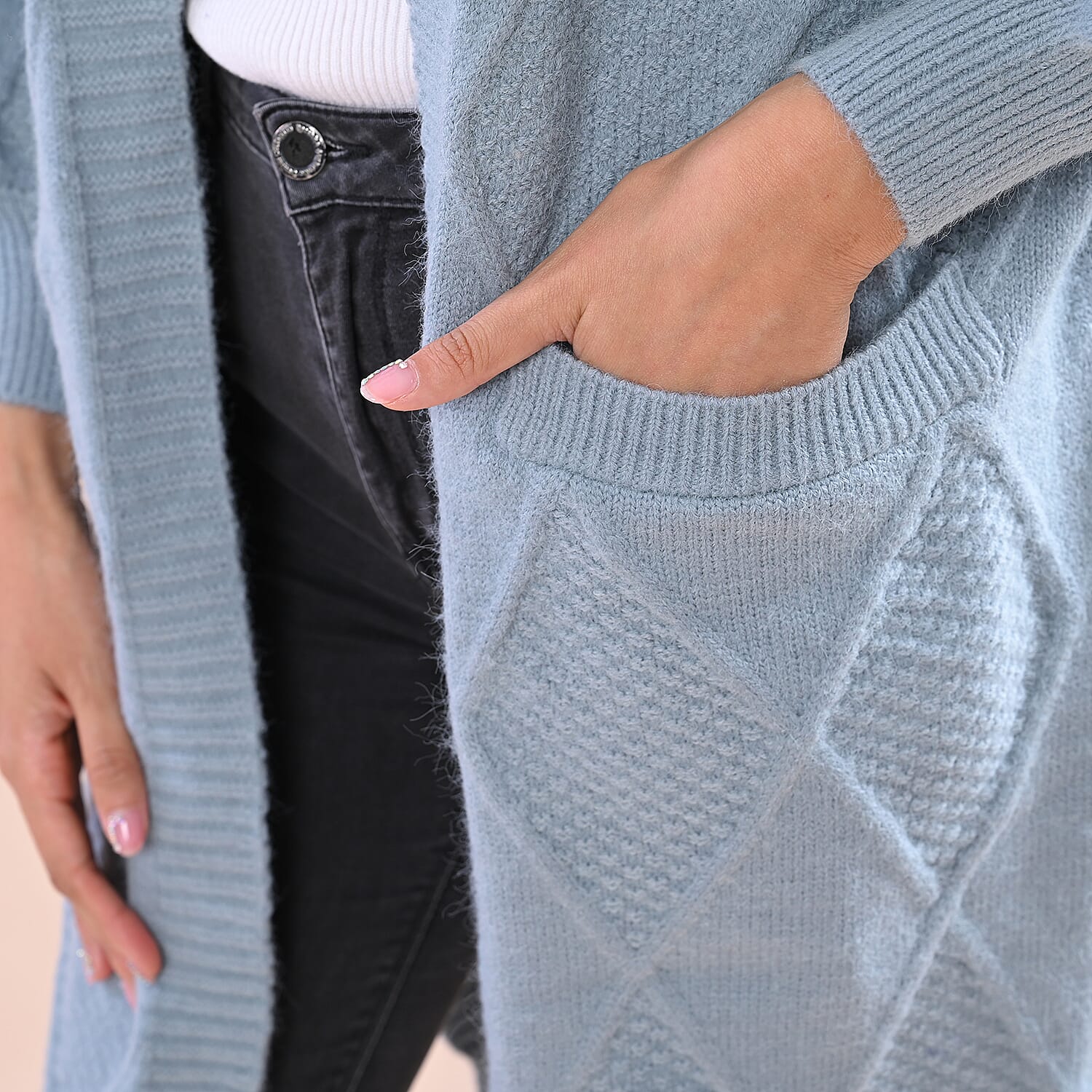 LA MAREY Chunky Cable Knitted Long Cardigan (Size 90x62 Cm) - Pastel Green