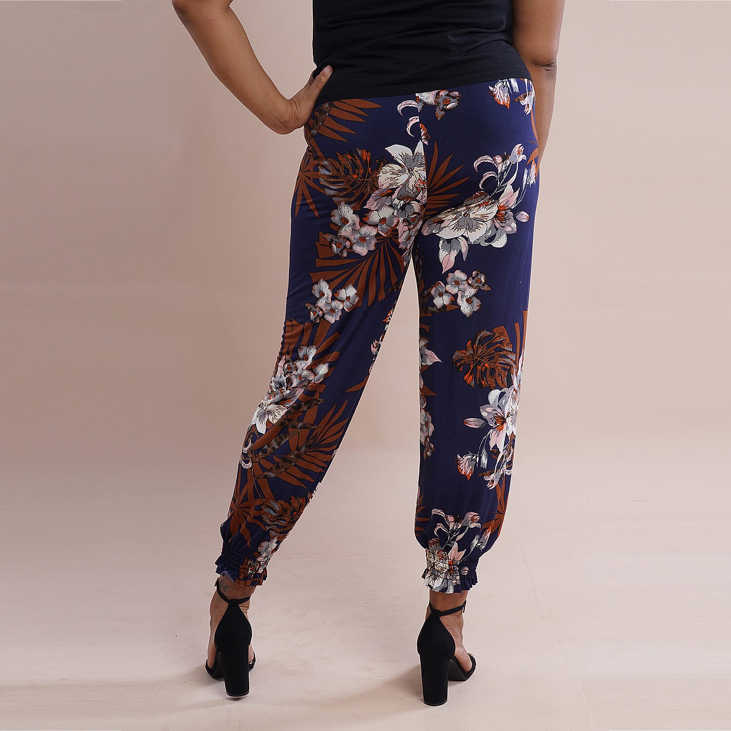 TAMSY Curve Collection Floral Printed Trousers (Size-XL-XXL,18-24) - Navy and White