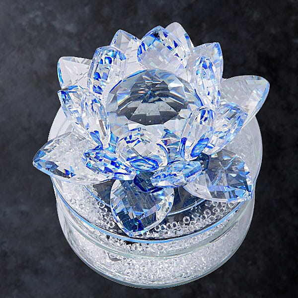crystal lotus with Solar rotating base Material Crystal glass + plastic Color Blue