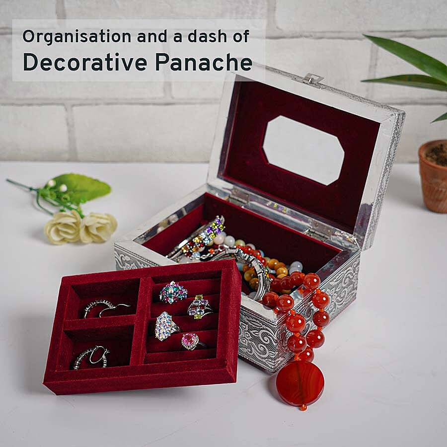 Portable Humming Bird Pattern Jewellery Box with Tray and Red Velvet Lining (Size 18x12x7Cm)