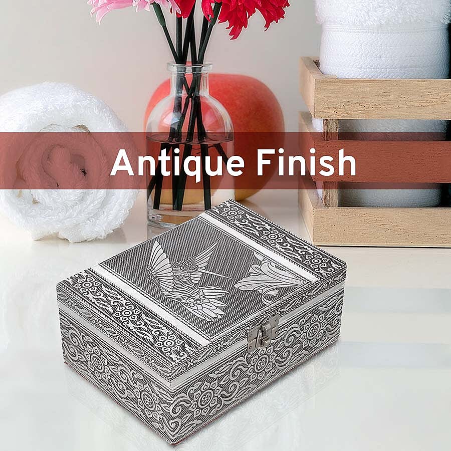 Portable Humming Bird Pattern Jewellery Box with Tray and Red Velvet Lining (Size 18x12x7Cm)