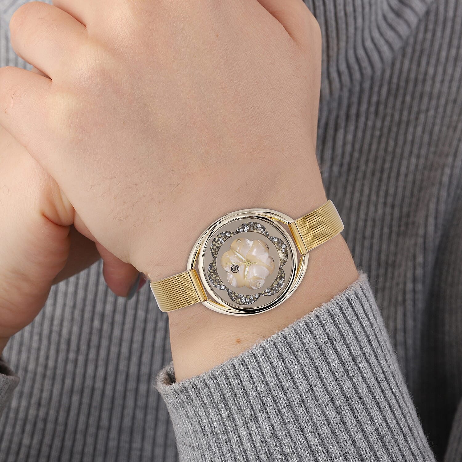 STRADA Japanese Movement Light Golden Dial White Crystal Studded Water Resistant Watch with Yellow Gold Colour Mesh Belt