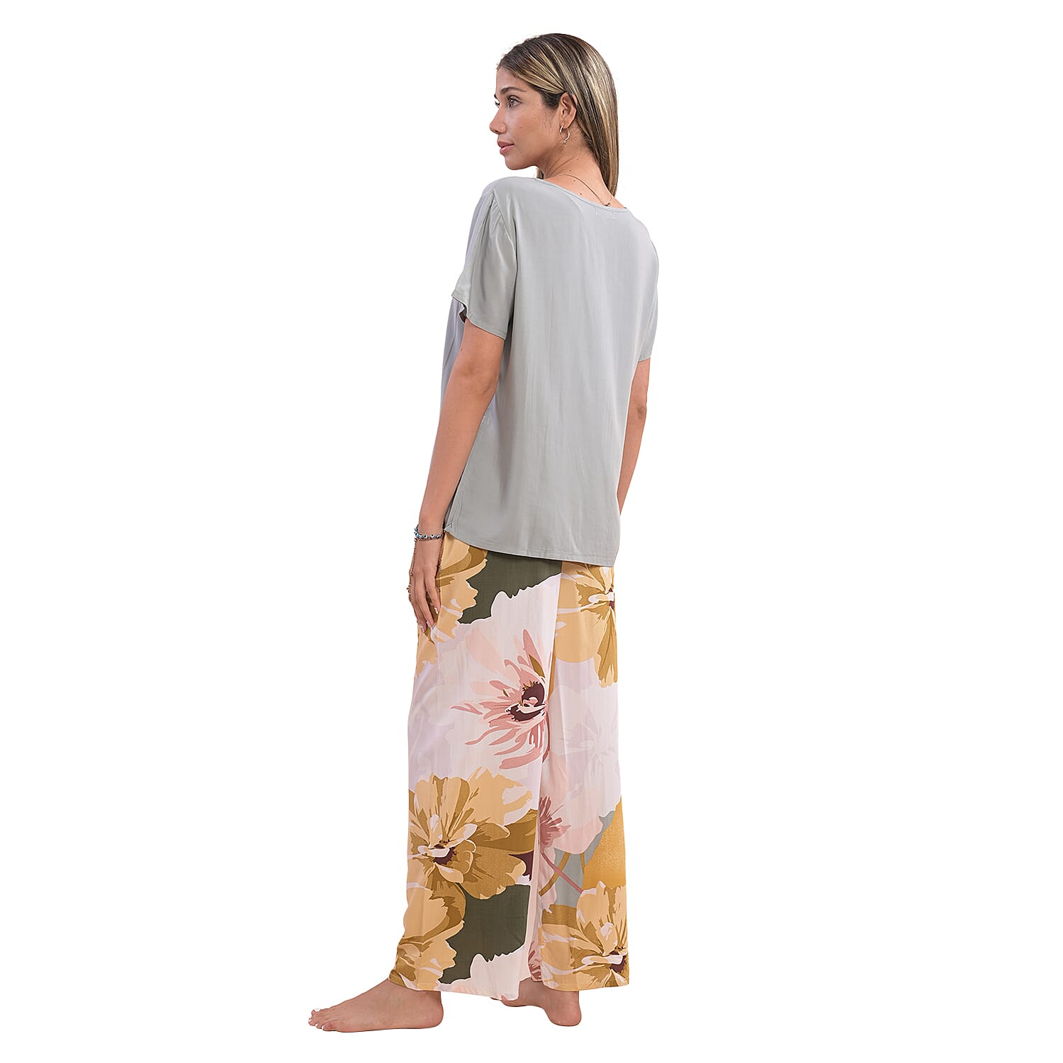 La Marey Viscose Floral Pattern Loungewear Set - Black