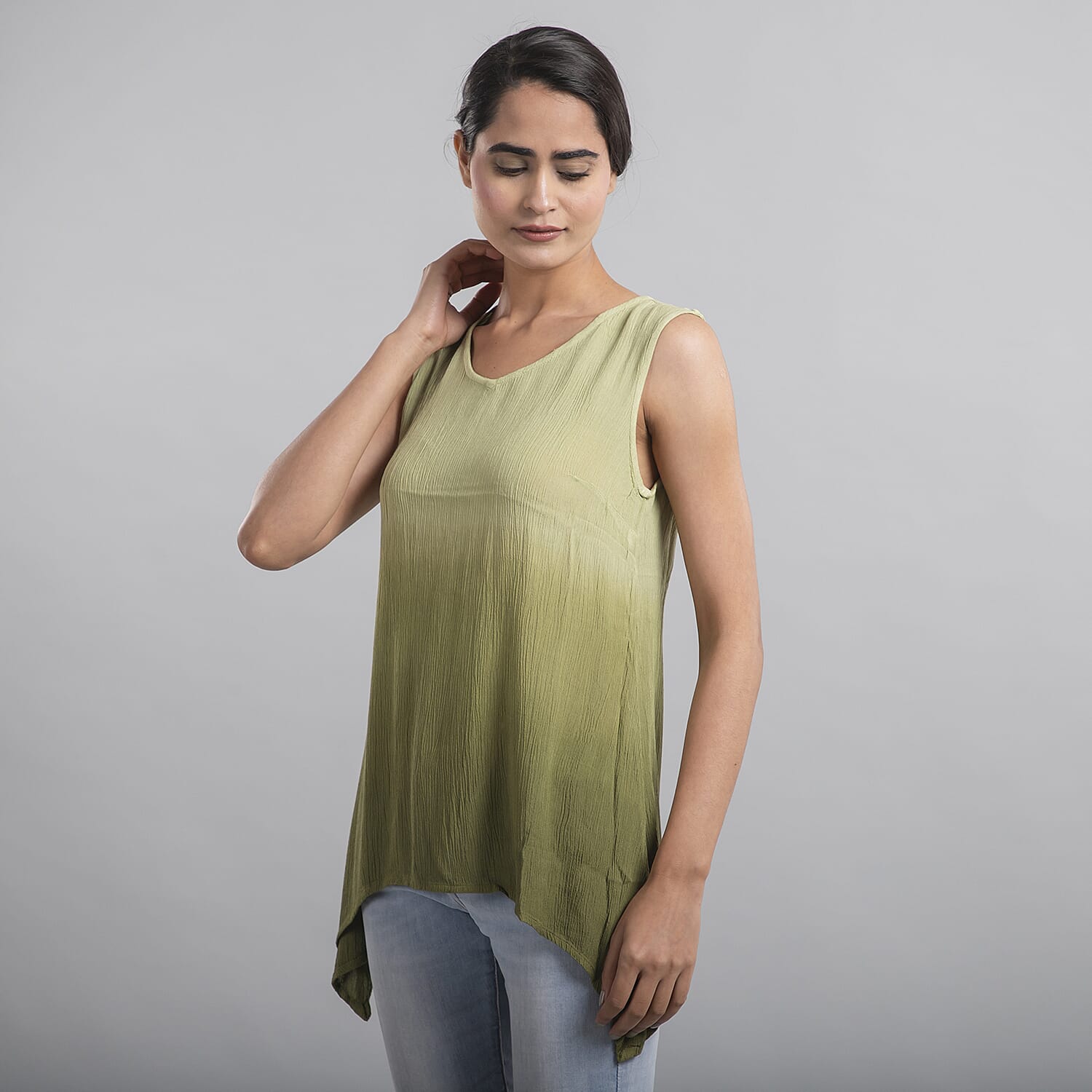 TAMSY 100 % Viscose Ombre Sleeveless Top (Size 14) - Green