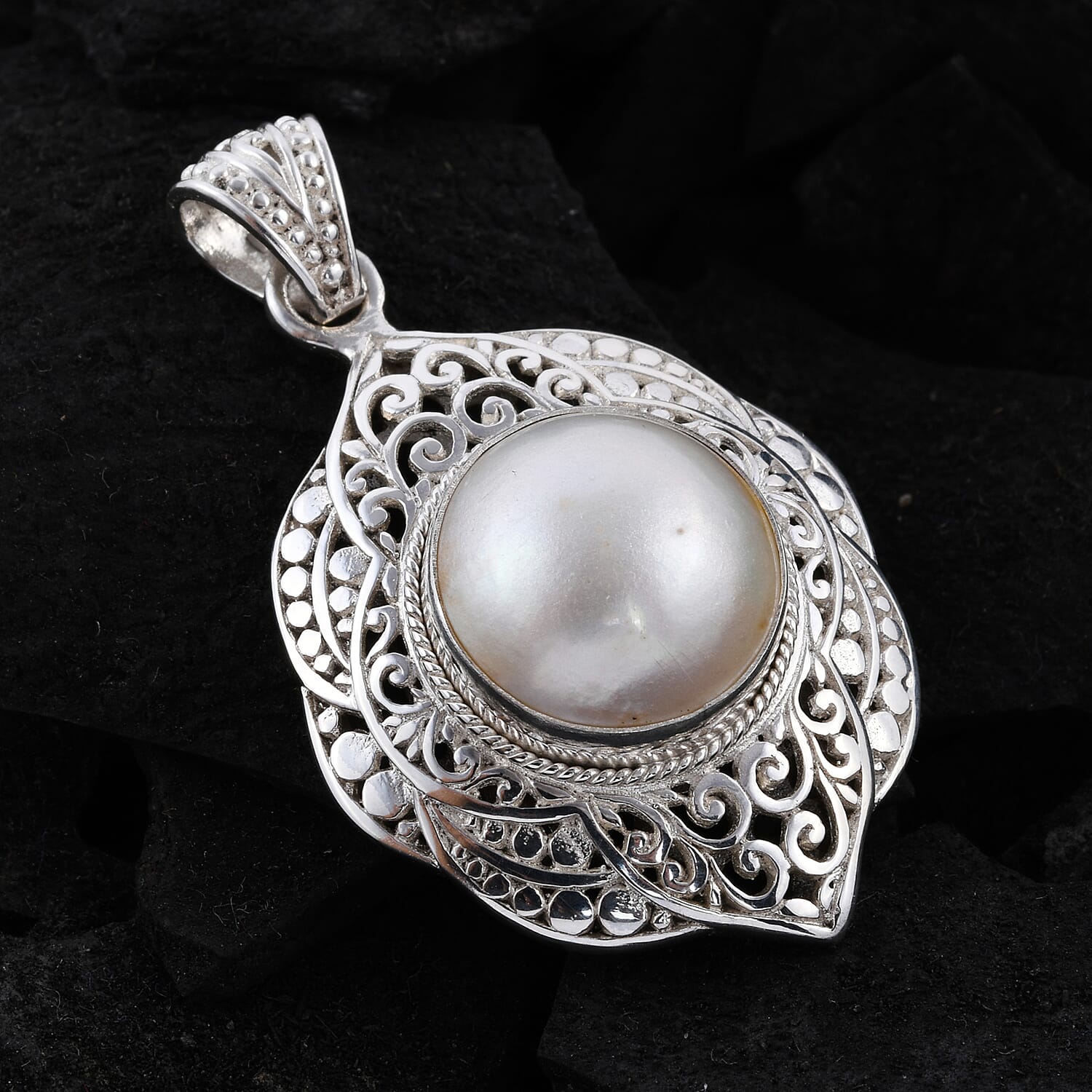 Royal Bali Collection- White Mabe Pearl Pendant  Sterling Silver, Silver Wt 9.22 Gms