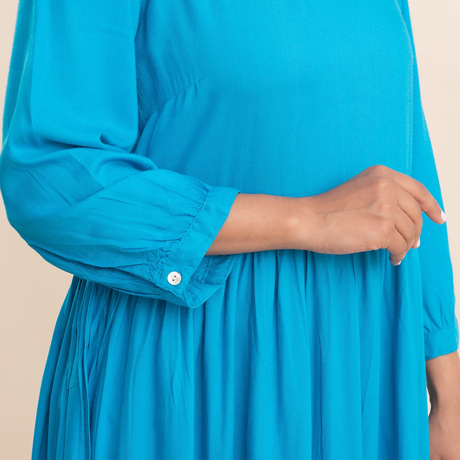 TAMSY Solid Crew Neck mid length Dress - Black