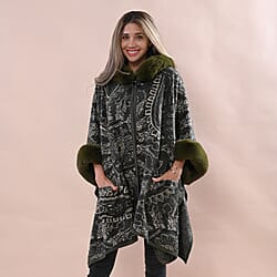 LA MAREY Cashew Flower Pattern Faux Fur Cape - Green