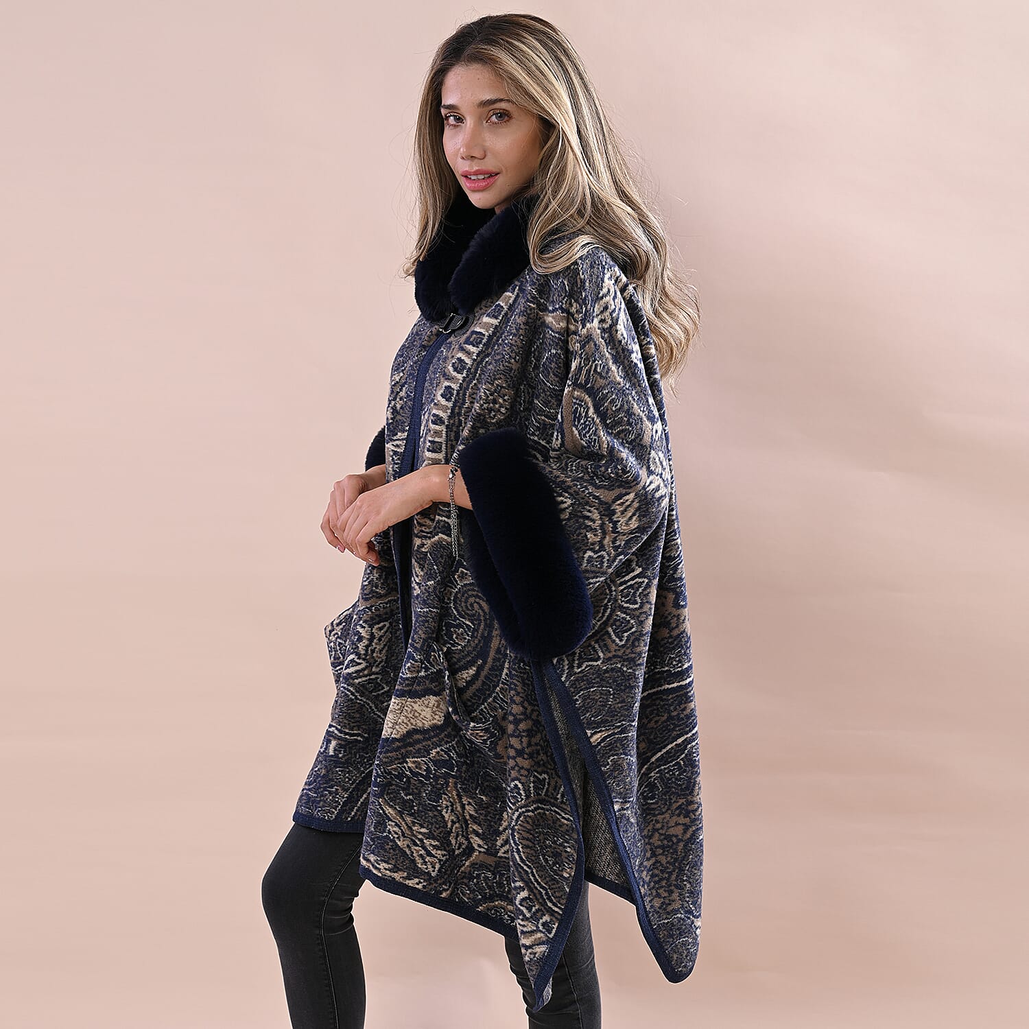 LA MAREY Cashew Flower Pattern Faux Fur Cape (Size Free; Length  75cm) - Navy