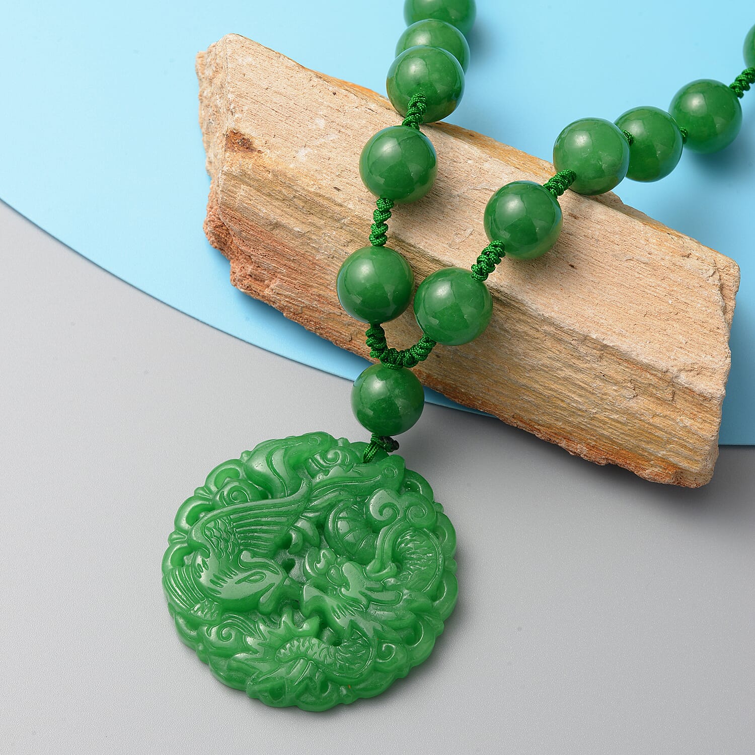 Green Jade Necklace (Size - 20) in Sterling Silver 624.00 Ct.