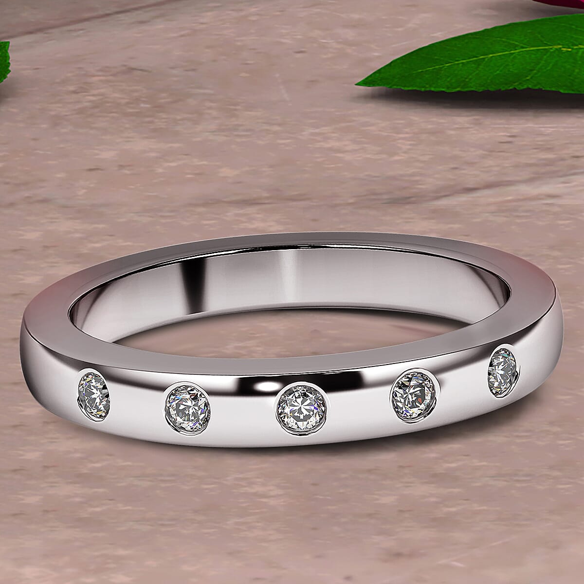 950 Platinum   White Diamond Certified E-F-VS  Ring 0.15 ct,  Platinum Wt. 5.33 Gms  0.150  Ct.