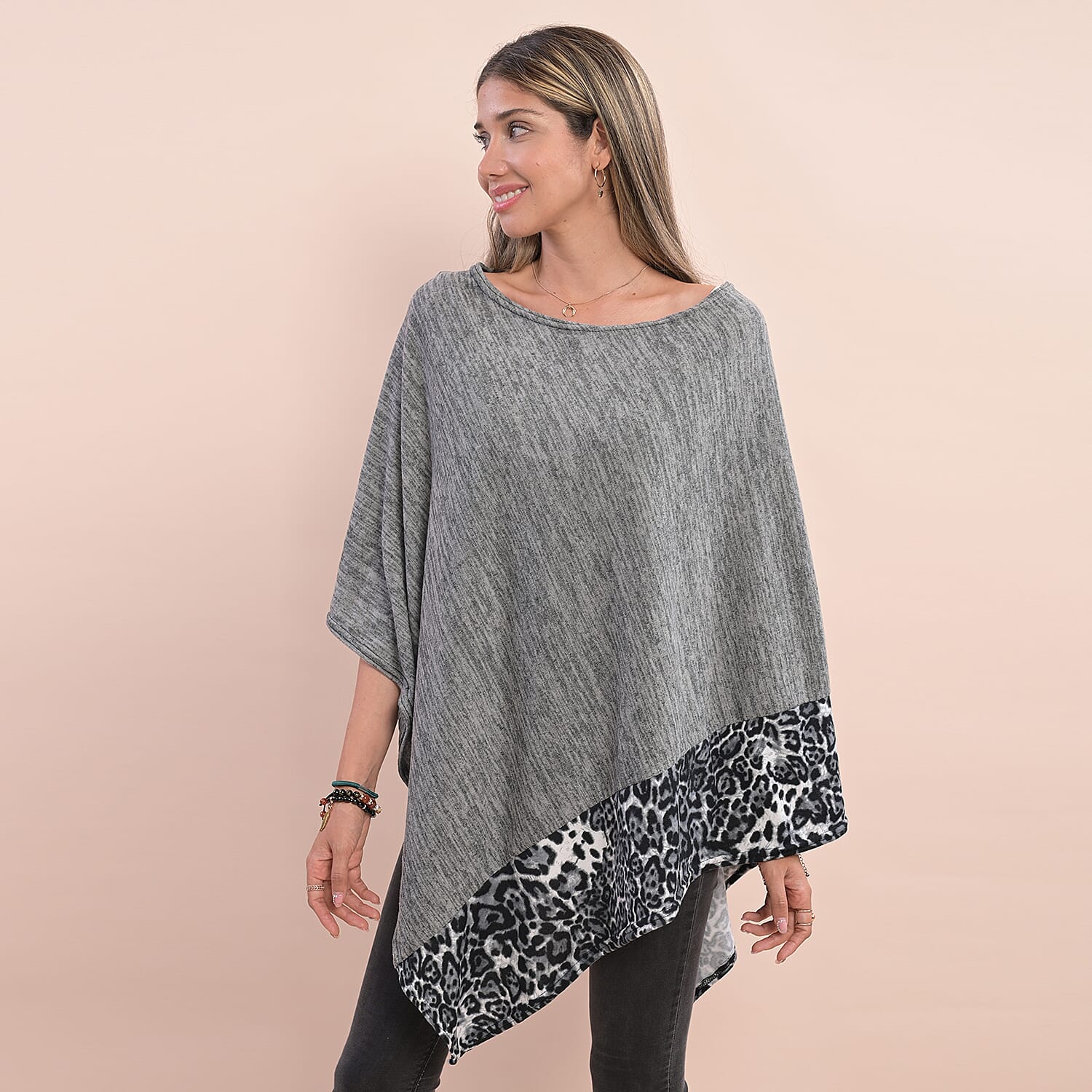 Knitted Poncho with Leopard Print Border (Size 75x80 Cm) - Grey