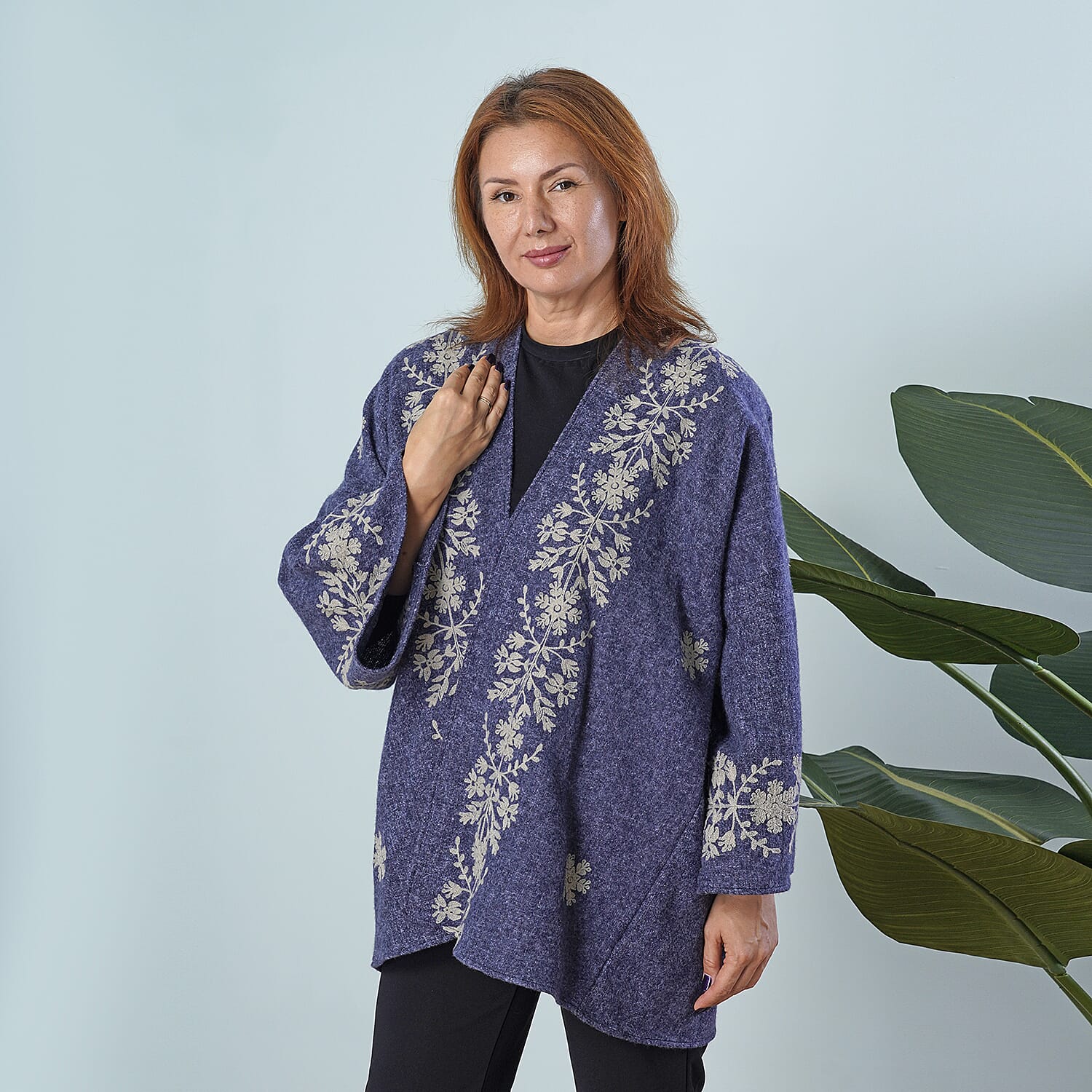 TAMSY Floral Embroidery Long Sleeves Kimono - Navy & Light Grey