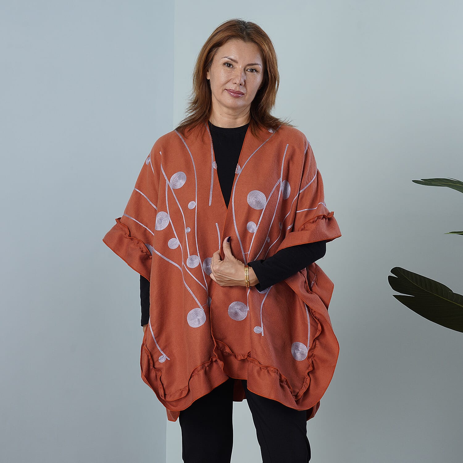 TAMSY Circular and Line Embroidered Kimono (Size 95x83 Cm) - Orange & Grey