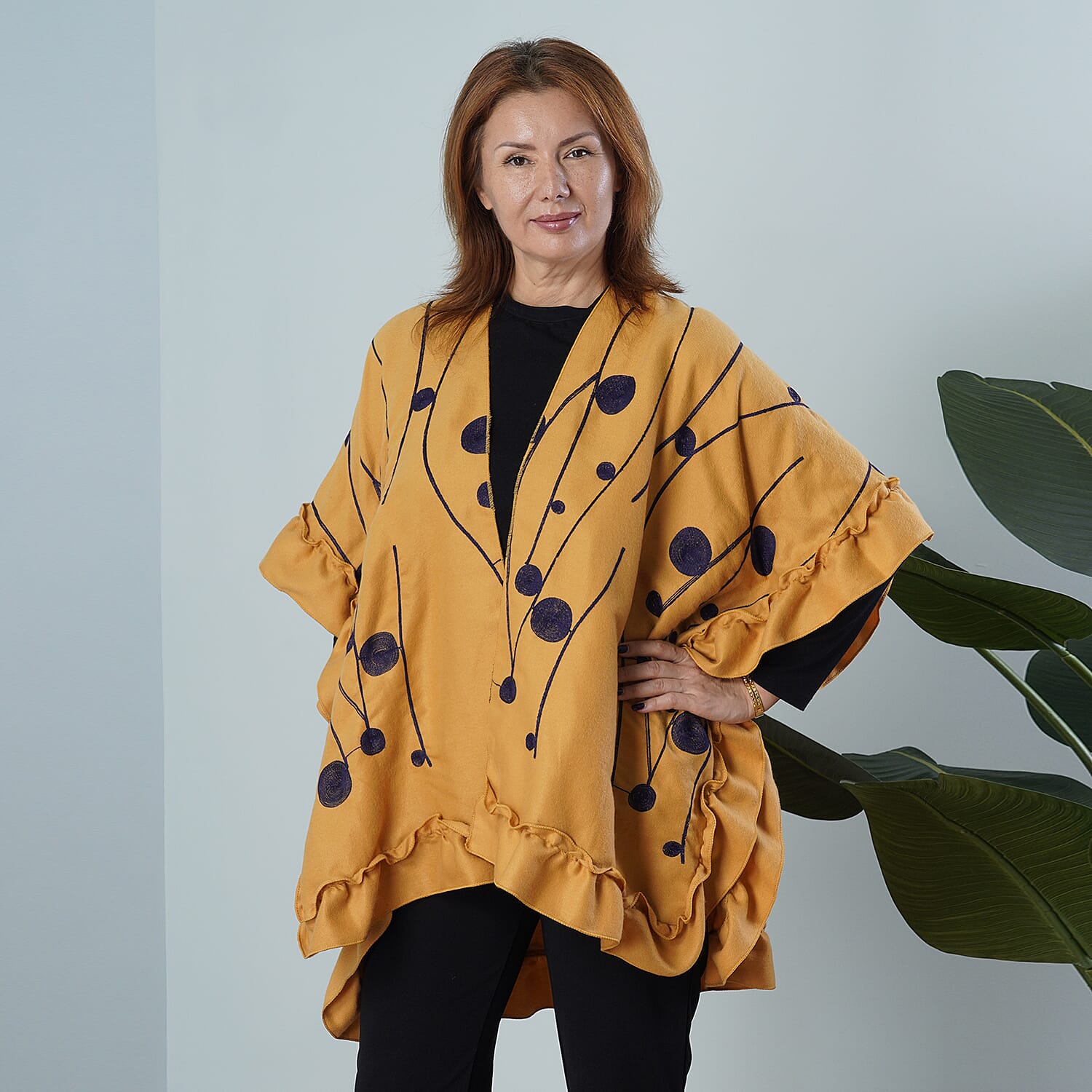 TAMSY Circular and Line Embroidered Kimono (Size 95x83 Cm) - Yellow & Navy